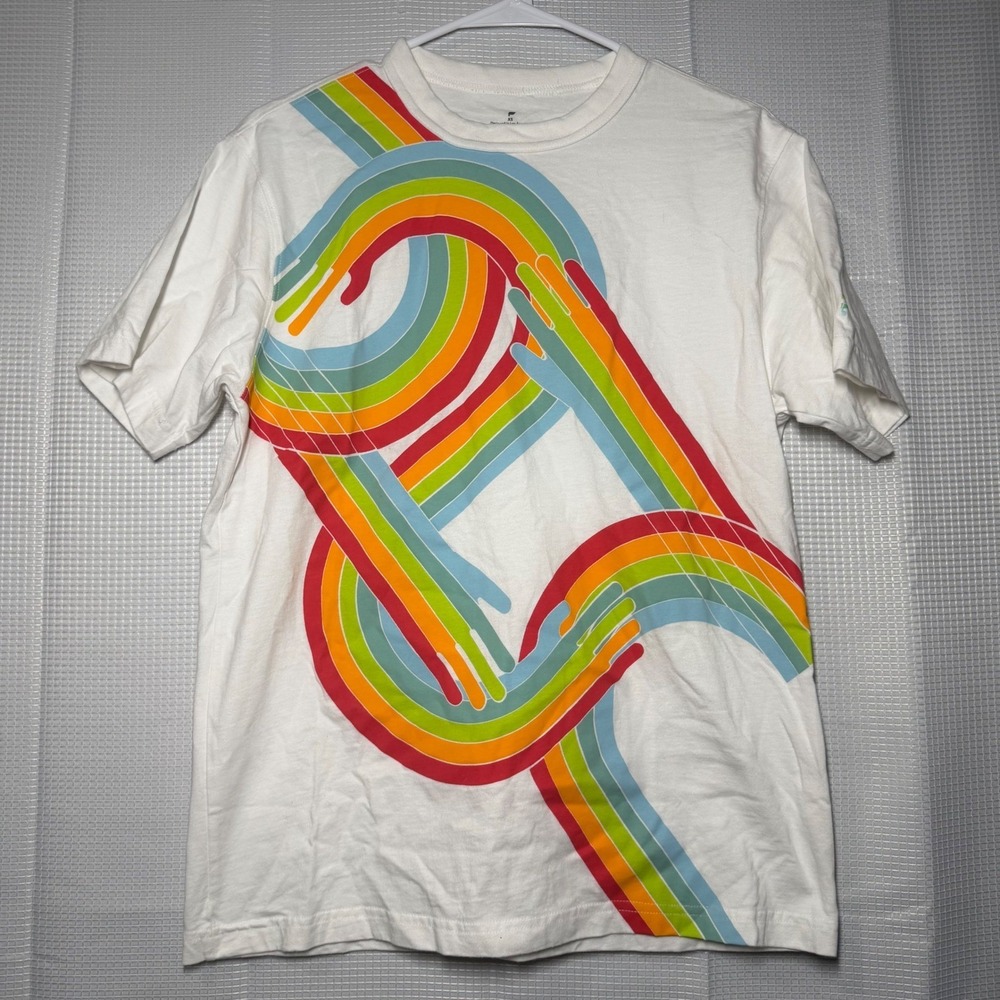 Fabletics Graphic T-Shirt‎ XS White Rainbow Hands Print